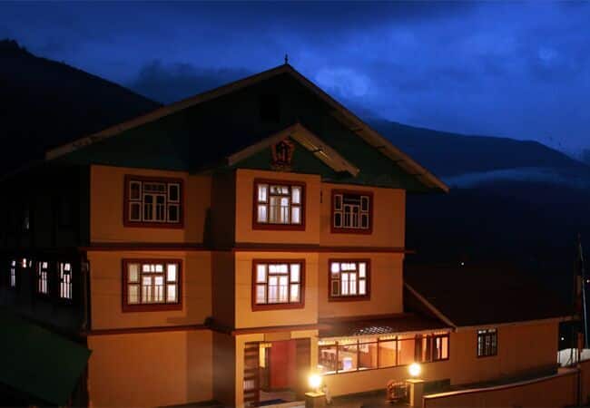 Rufina Norling Zimkhang, Lachung 1